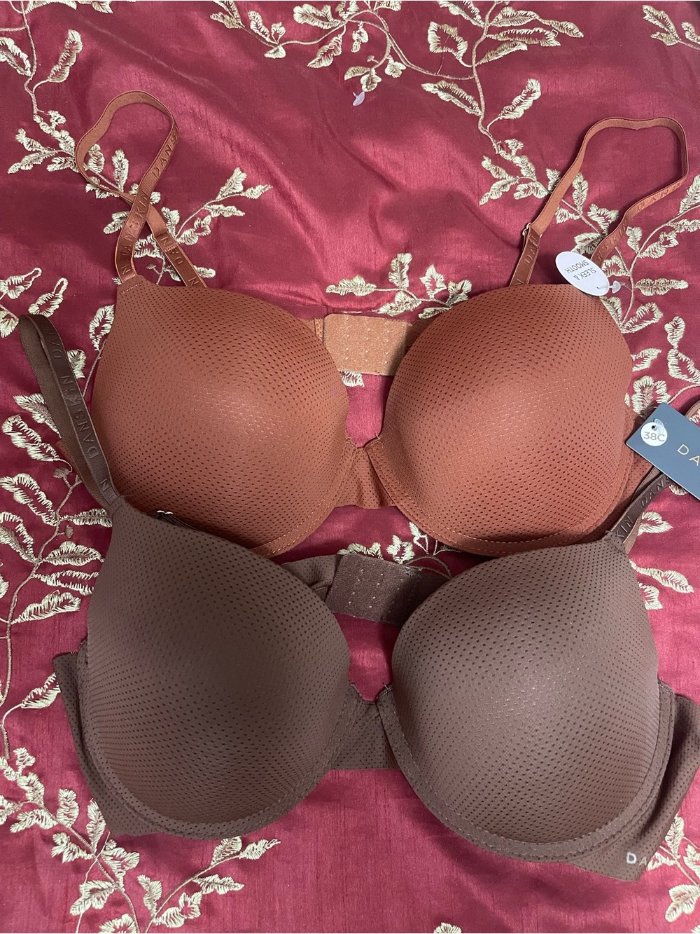 New with Tags - Intimates Women’s Molded T-Shirt Bra - Rust and Mocha